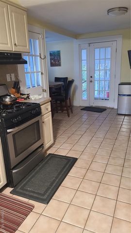 2 Addison Lane, Greenvale, NY 11548