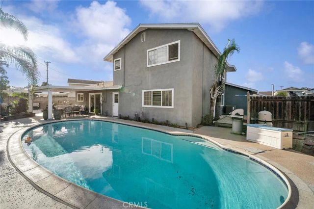 364 Vesuvius, Brea, CA 92823