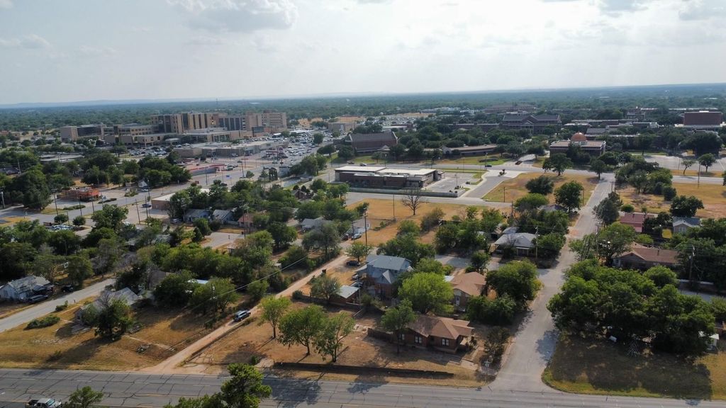 2342 N Treadaway Boulevard, Abilene, TX 79601