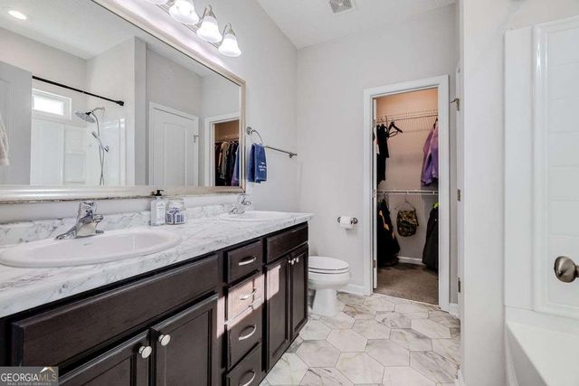 224 Brightleaf Circle, Hinesville, GA 31313