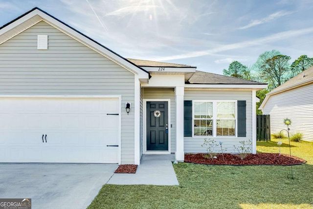 224 Brightleaf Circle, Hinesville, GA 31313