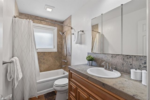 7862 S Vine Street, Centennial, CO 80122