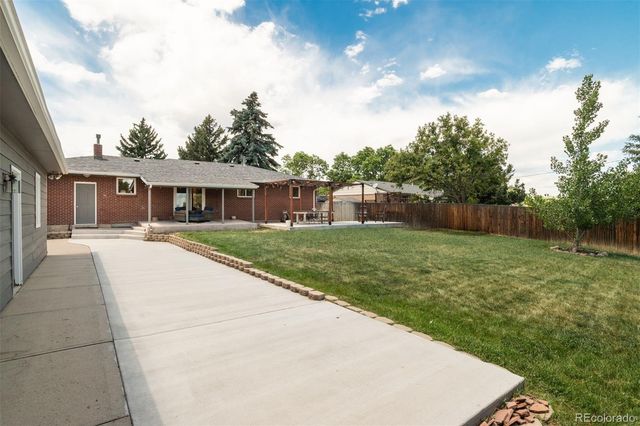 7862 S Vine Street, Centennial, CO 80122
