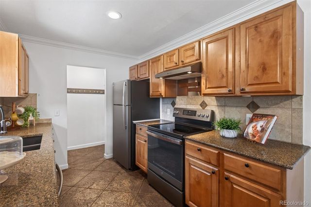 7862 S Vine Street, Centennial, CO 80122