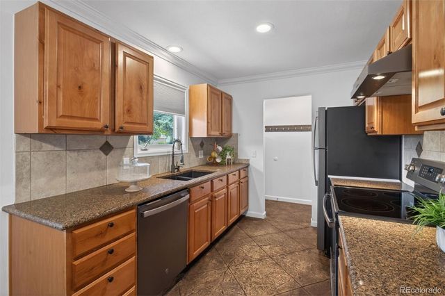 7862 S Vine Street, Centennial, CO 80122