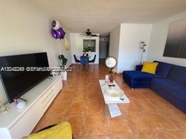 20 NW 87th Avenue A214, Miami, FL 33172