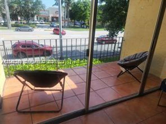 20 NW 87th Avenue A214, Miami, FL 33172