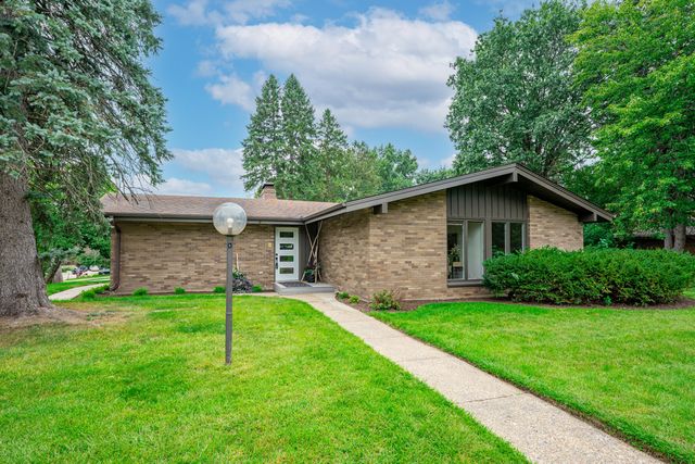 5075 WELSH Road, Rockford, IL 61107
