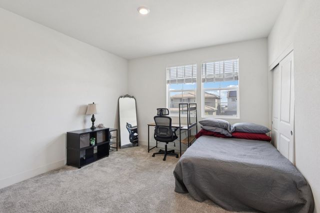 3946 Needham St, Tracy, CA 95377