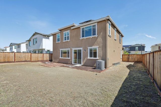 3946 Needham St, Tracy, CA 95377