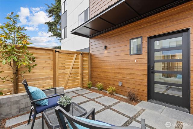 5446 40th Avenue SW, Seattle, WA 98136