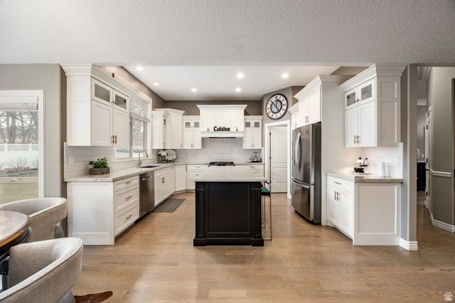 1383 W 9950 S, South Jordan, UT 84095