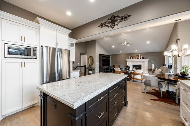 1383 W 9950 S, South Jordan, UT 84095