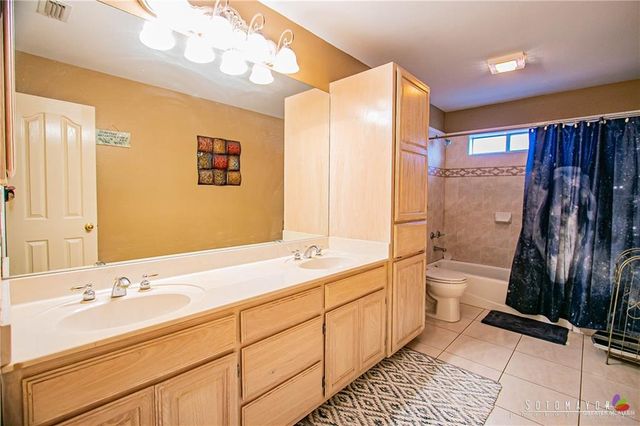 3606 N 34th Lane, Mcallen, TX 78501