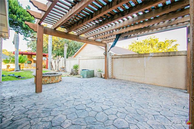 3606 N 34th Lane, Mcallen, TX 78501