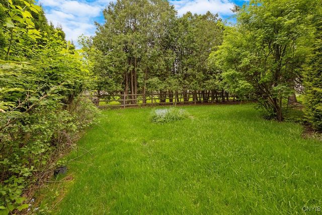 4632 Emblem Circle, Manlius, NY 13104