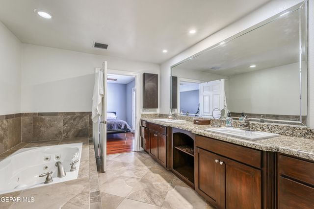 11308 SUNDANCE Avenue, El Paso, TX 79936