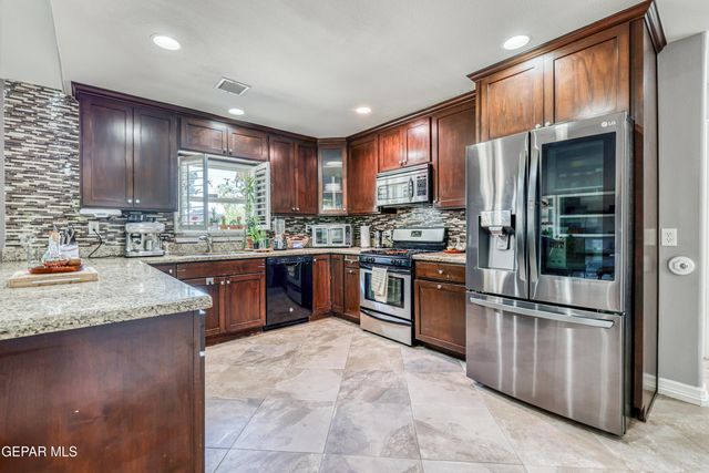11308 SUNDANCE Avenue, El Paso, TX 79936