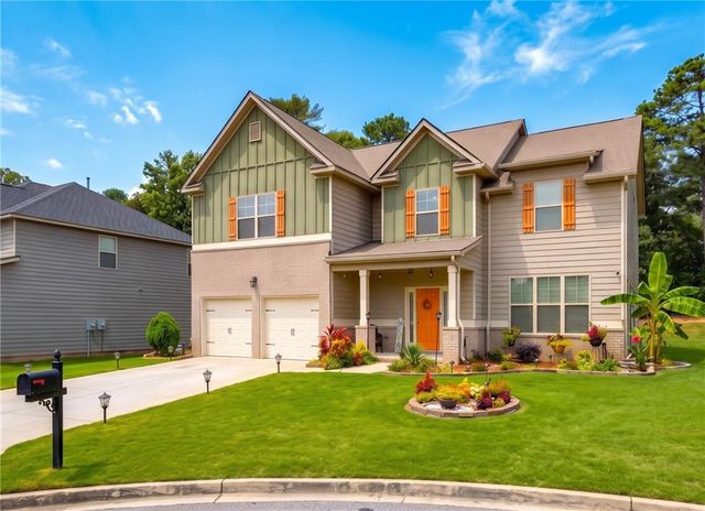 2149 Shadow Oak Trail, Loganville, GA 30052