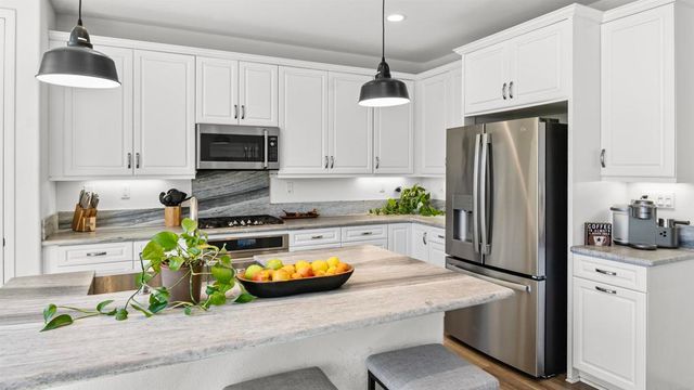 27924 Barley Court, Valley Center, CA 92082