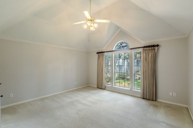 3107 Lake Oak Drive, Arlington, TX 76017