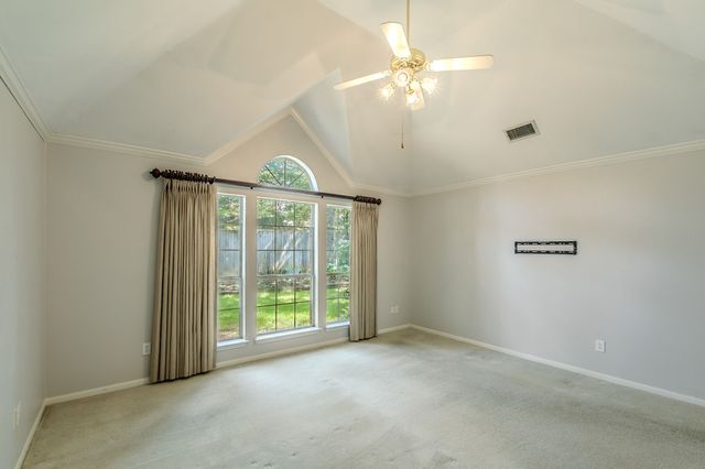 3107 Lake Oak Drive, Arlington, TX 76017