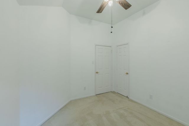 3107 Lake Oak Drive, Arlington, TX 76017