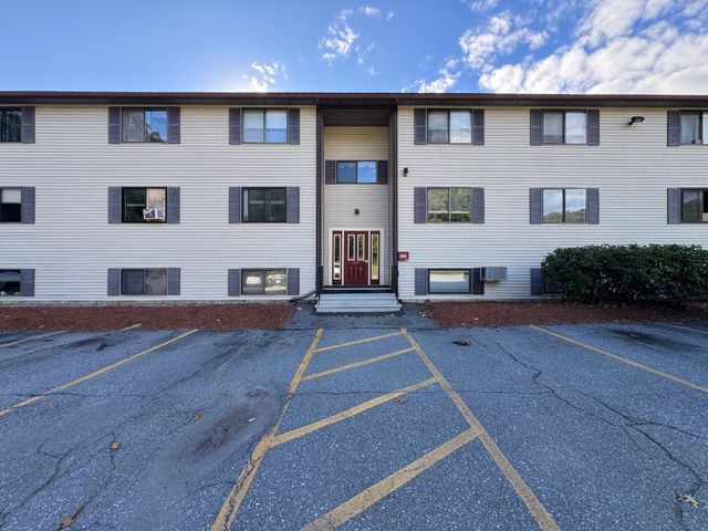 271 Humphrey Street H10, Lowell, MA 01850