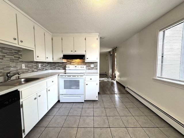 271 Humphrey Street H10, Lowell, MA 01850