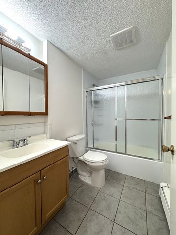 271 Humphrey Street H10, Lowell, MA 01850