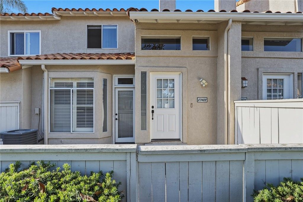 27422 Iris Avenue, Mission Viejo, CA 92692 — photo 2
