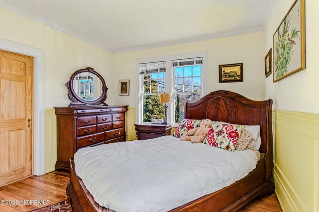 62 Lake Avenue, Ocean Grove, NJ 07756