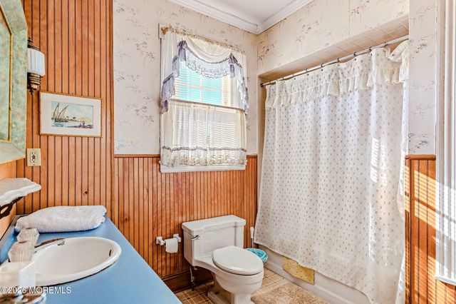 62 Lake Avenue, Ocean Grove, NJ 07756