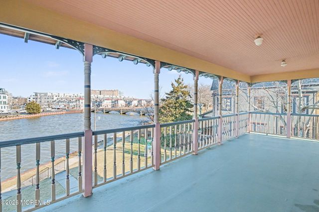 62 Lake Avenue, Ocean Grove, NJ 07756