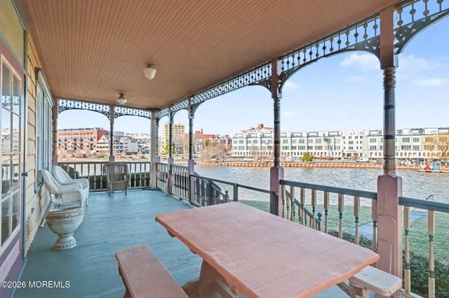 62 Lake Avenue, Ocean Grove, NJ 07756