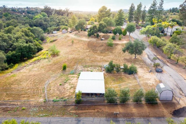 30720 Saddleback Rd, Valley Center, CA 92082