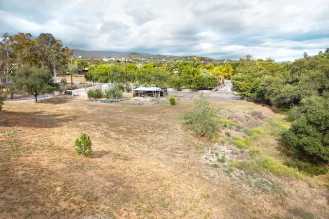 30720 Saddleback Rd, Valley Center, CA 92082
