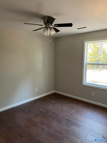 102 Shady Lane, Geraldine, AL 35962