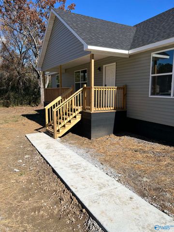 102 Shady Lane, Geraldine, AL 35962