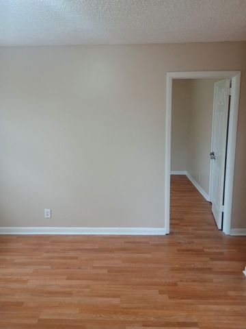 319 Grace St, Nashville, TN 37207