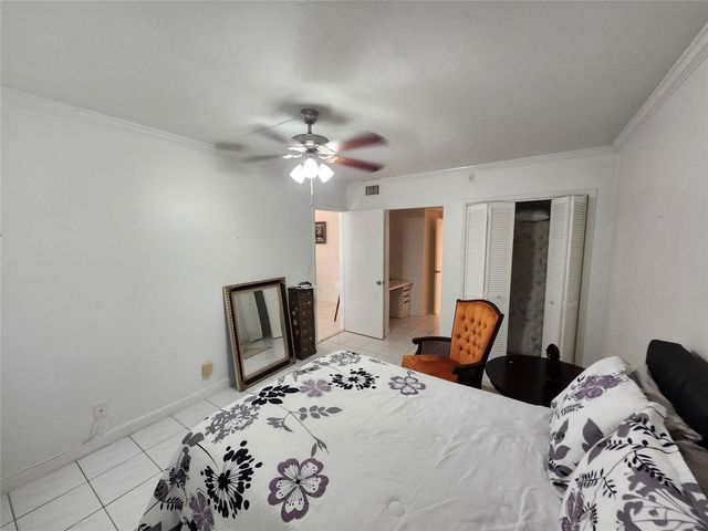 1201 Hillcrest Court 105, Hollywood, FL 33021