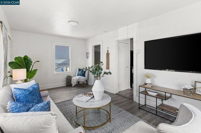 2612 75Th Ave, Oakland, CA 94605