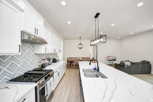 8420A Lanewood Drive, Houston, TX 77016