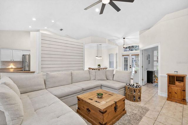 5791 GOLDEN GATE PARKWAY, Naples, FL 34116