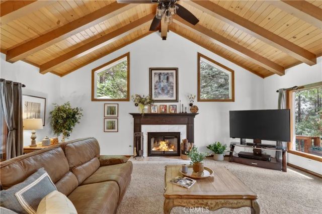360 Riviera Drive, Lake Arrowhead, CA 92352