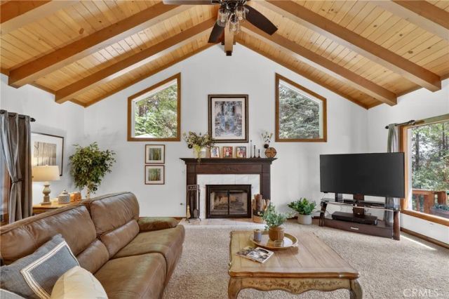 360 Riviera Drive, Lake Arrowhead, CA 92352
