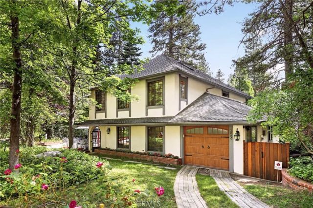 360 Riviera Drive, Lake Arrowhead, CA 92352