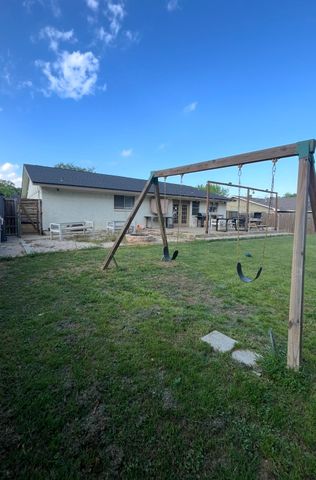 3420 Appletree Court, Forest Hill, TX 76140