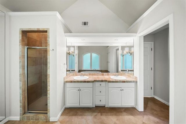 1160 Thornwell NE Drive, Brookhaven, GA 30319