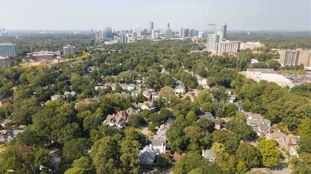 1160 Thornwell NE Drive, Brookhaven, GA 30319